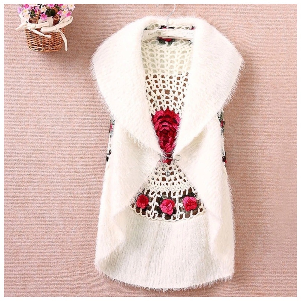 Crochet Soft Sweater Vest The Eugeeni - Picture 9 of 13